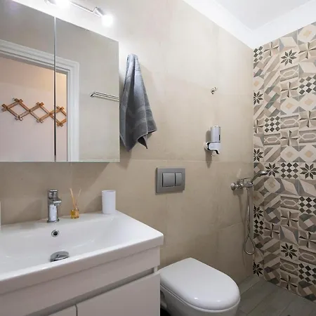 Calliope Paradise Balcony *