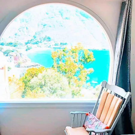 Calliope Paradise Balcony *